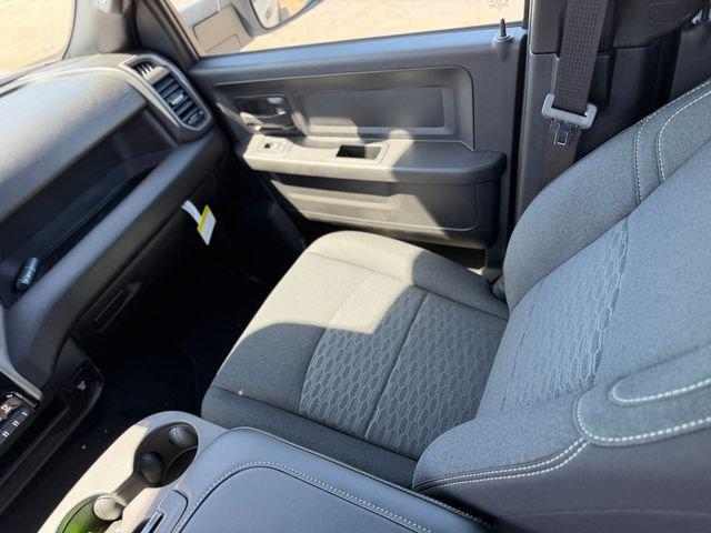 2026 Ram 2500 Tradesman Crew Cab 4x2 6'4" Box