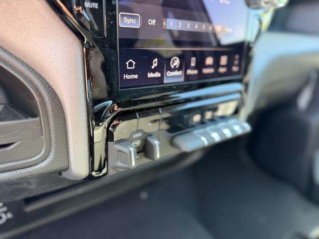 2026 Ram 2500 Tradesman Crew Cab 4x2 6'4" Box