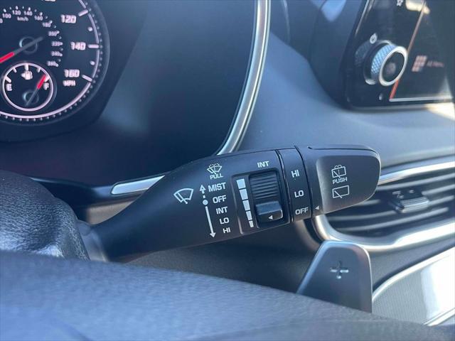 2023 Hyundai Santa Fe SE