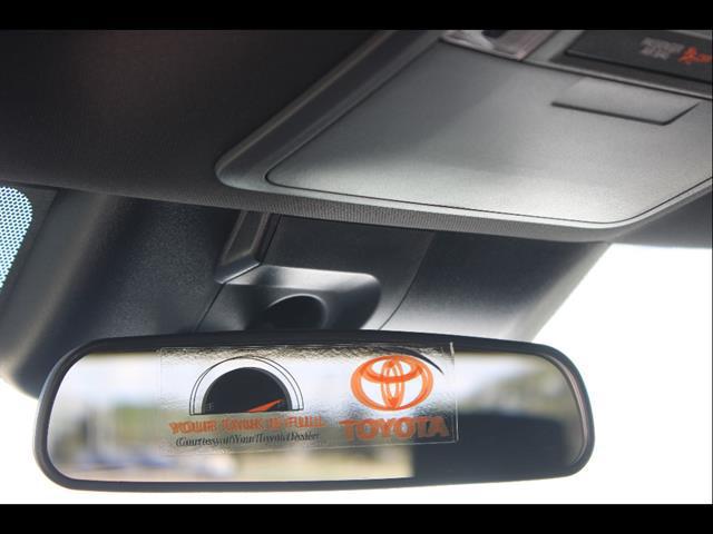 2026 Toyota Tundra SR5 CrewMax 5.5' Bed