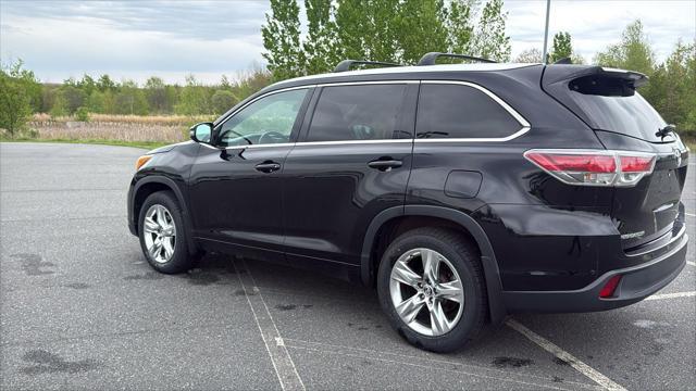 2016 Toyota Highlander Limited V6