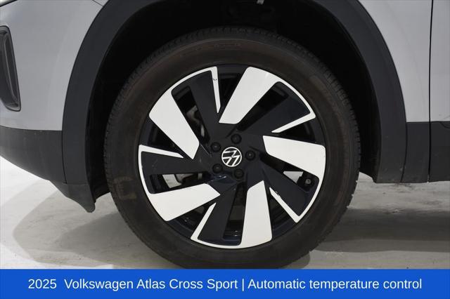 2025 Volkswagen Atlas Cross Sport 2.0T SE w/Technology