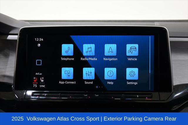 2025 Volkswagen Atlas Cross Sport 2.0T SE w/Technology