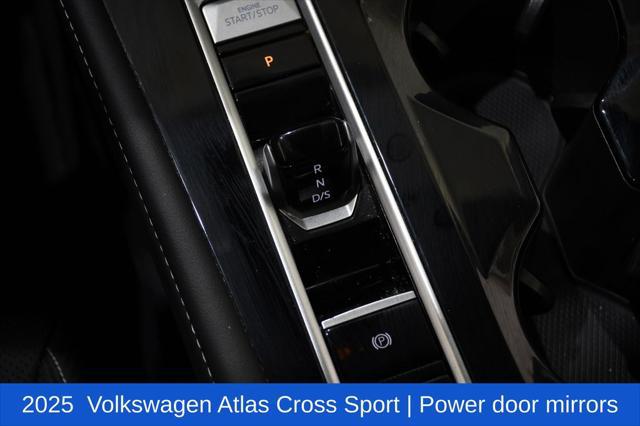 2025 Volkswagen Atlas Cross Sport 2.0T SE w/Technology