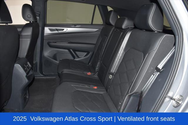 2025 Volkswagen Atlas Cross Sport 2.0T SE w/Technology