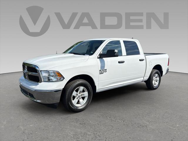 2023 Ram 1500 Classic SLT Crew Cab 4x4 5'7" Box