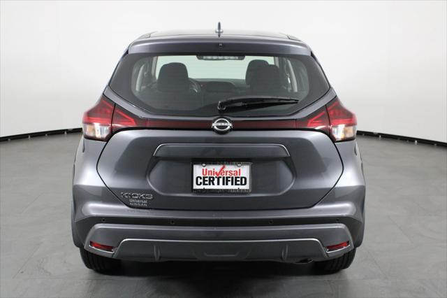 2025 Nissan Kicks S