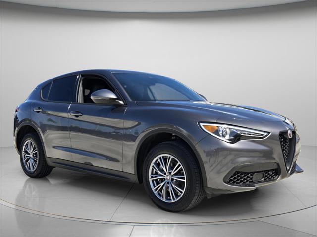 2023 Alfa Romeo Stelvio Sprint RWD