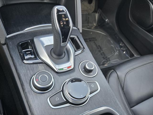 2023 Alfa Romeo Stelvio Sprint RWD