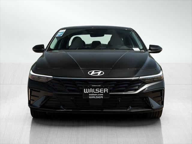 2026 Hyundai Elantra Hybrid Limited