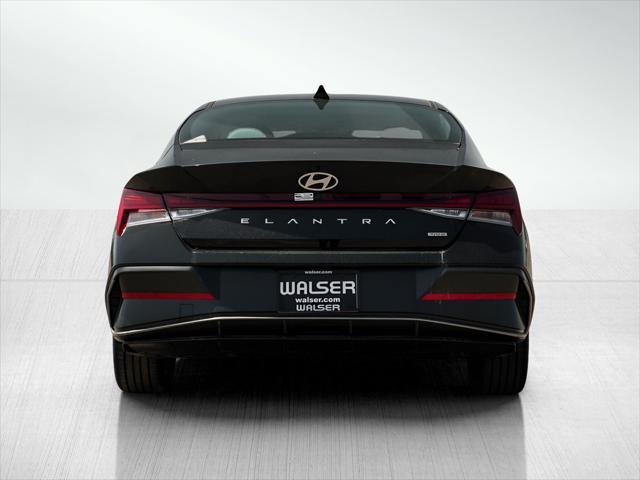 2026 Hyundai Elantra Hybrid Limited
