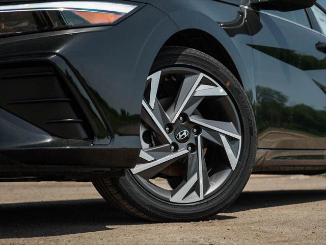 2026 Hyundai Elantra Hybrid Limited
