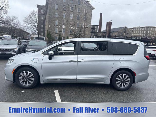 2023 Chrysler Pacifica Hybrid Limited