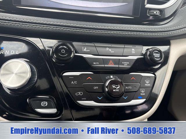 2023 Chrysler Pacifica Hybrid Limited
