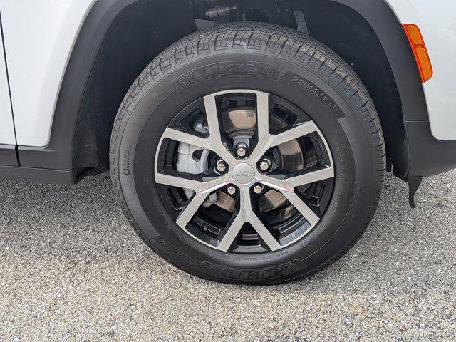 2025 Jeep Grand Cherokee Limited 4x2