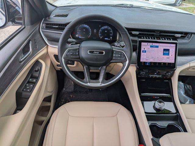 2025 Jeep Grand Cherokee Limited 4x2