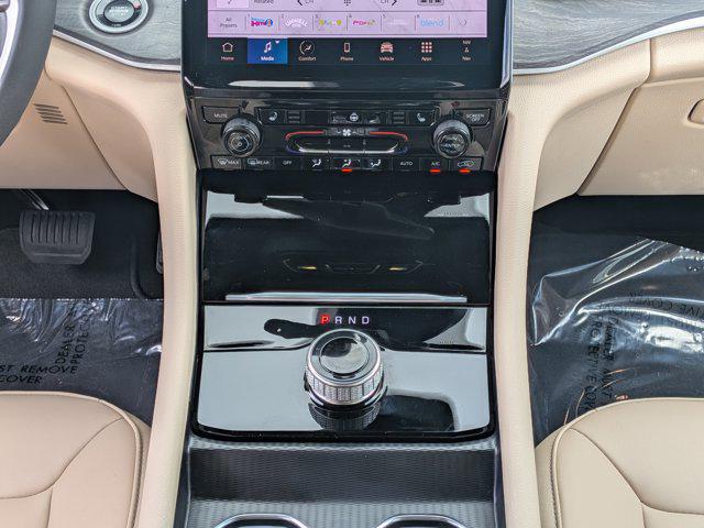 2025 Jeep Grand Cherokee Limited 4x2