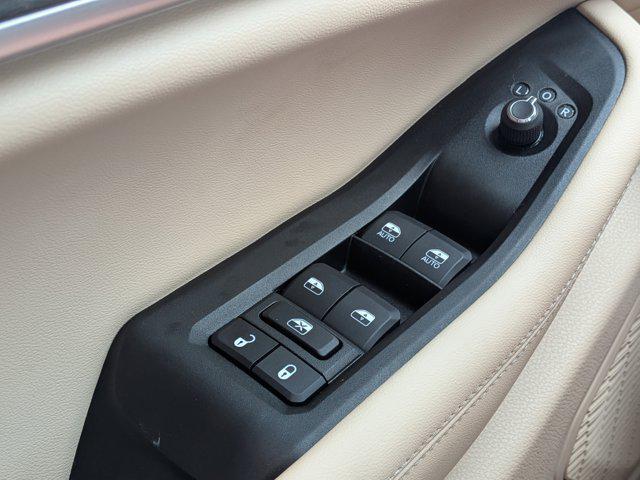 2025 Jeep Grand Cherokee Limited 4x2