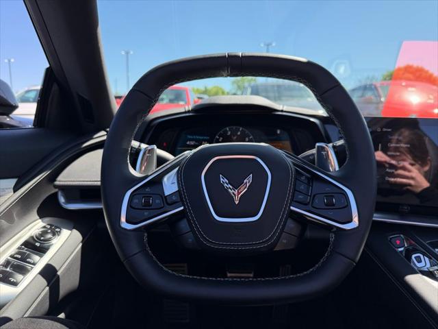 2025 Chevrolet Corvette Stingray RWD Convertible 2LT