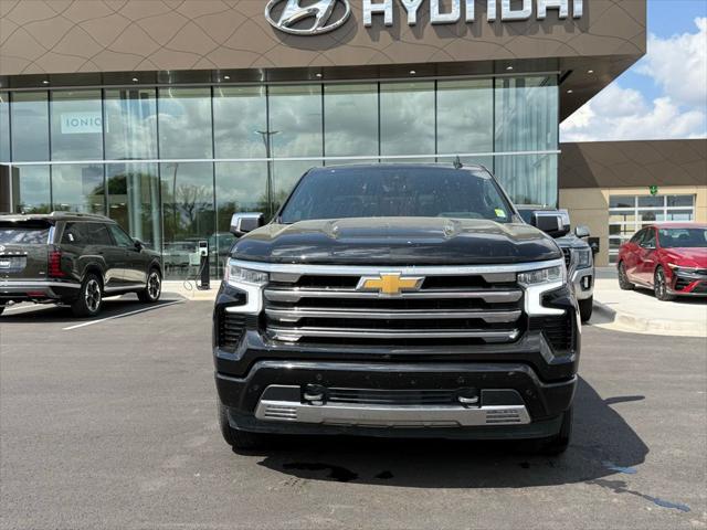 2025 Chevrolet Silverado 1500 4WD Crew Cab Short Bed High Country