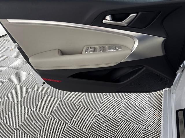 2023 Genesis G70 2.0T RWD