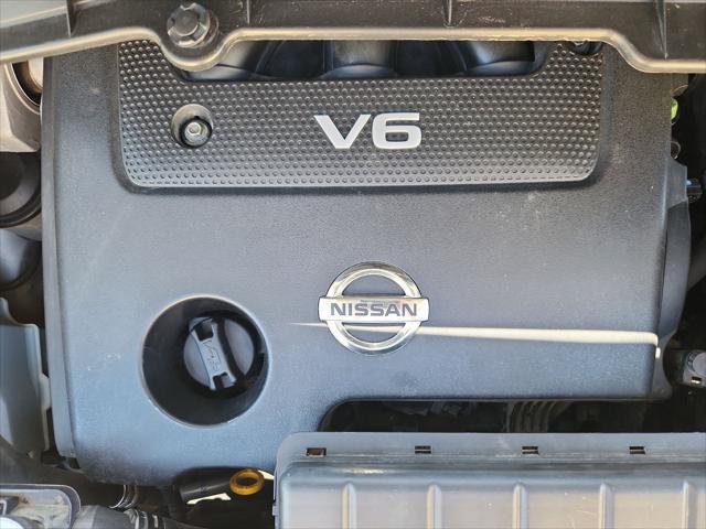 2015 Nissan Quest SV