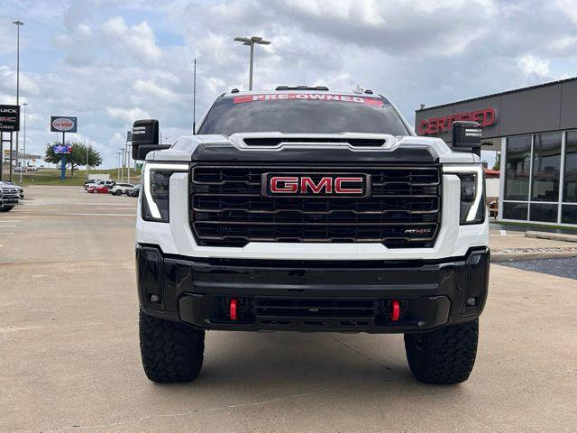 2025 GMC Sierra 2500HD 4WD Crew Cab Standard Bed AT4X