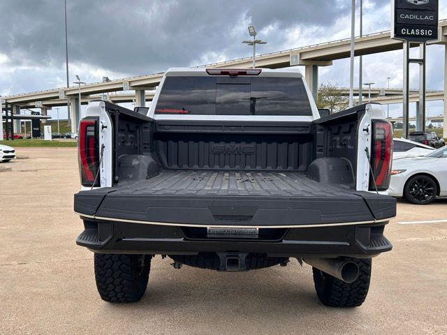 2025 GMC Sierra 2500HD 4WD Crew Cab Standard Bed AT4X
