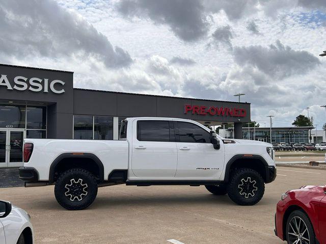 2025 GMC Sierra 2500HD 4WD Crew Cab Standard Bed AT4X