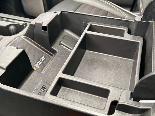 2025 GMC Sierra 2500HD 4WD Crew Cab Standard Bed AT4X