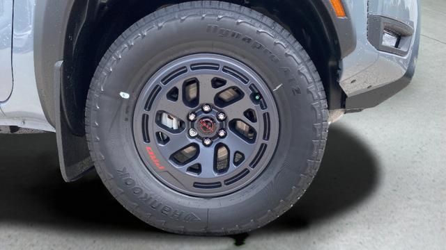 2026 Nissan Frontier Crew Cab PRO-4X 4x4