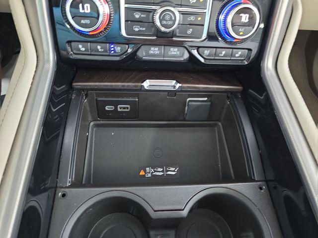 2024 GMC Yukon XL 4WD Denali
