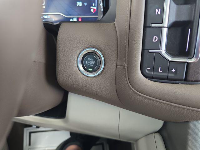 2024 GMC Yukon XL 4WD Denali