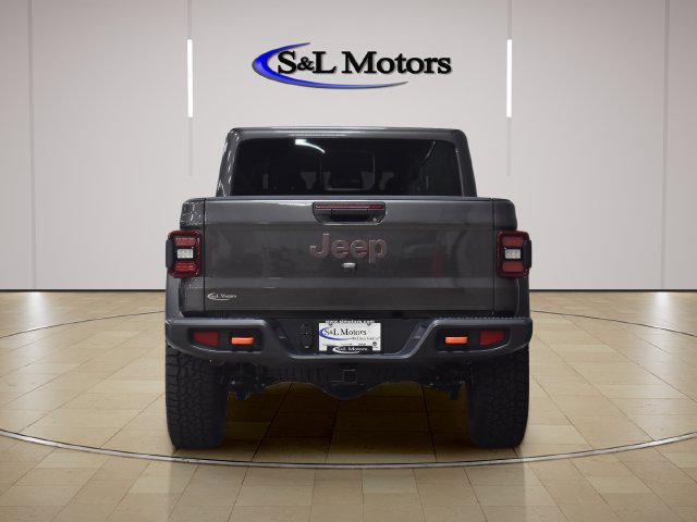 2026 Jeep Gladiator Sport