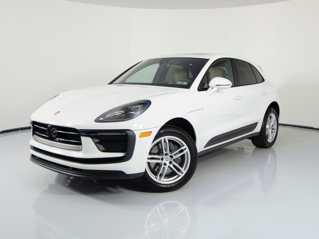 /2026 Porsche Macan