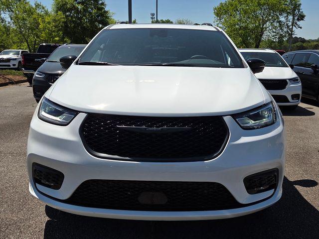 2026 Chrysler Pacifica Limited AWD