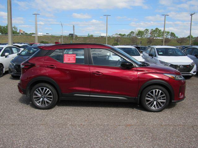 2024 Nissan Kicks SR Xtronic CVT