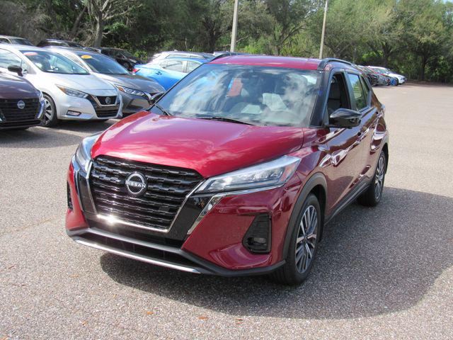 2024 Nissan Kicks SR Xtronic CVT