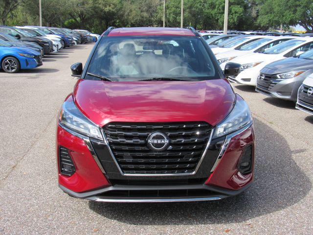 2024 Nissan Kicks SR Xtronic CVT