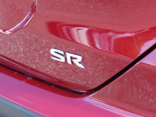 2024 Nissan Kicks SR Xtronic CVT