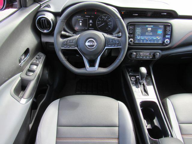 2024 Nissan Kicks SR Xtronic CVT