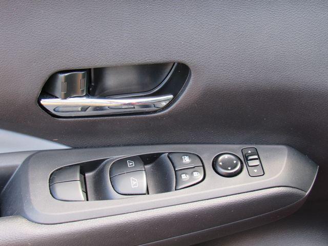 2024 Nissan Kicks SR Xtronic CVT