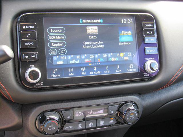 2024 Nissan Kicks SR Xtronic CVT