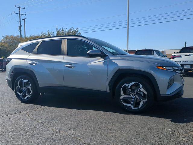 Shimmering Silver 2024 Hyundai Tucson SEL FWD SUV / Crossover Front-Wheel Drive 8-Speed Automatic
