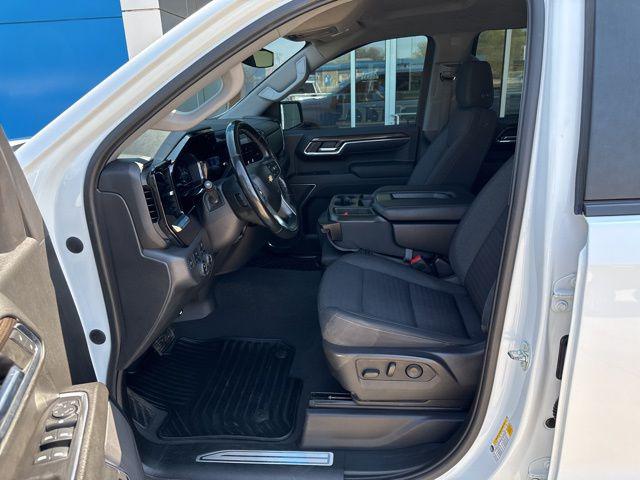 2023 Chevrolet Silverado 1500 4WD Crew Cab Standard Bed LT