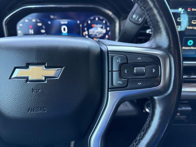 2023 Chevrolet Silverado 1500 4WD Crew Cab Standard Bed LT