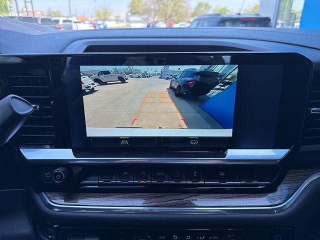 2023 Chevrolet Silverado 1500 4WD Crew Cab Standard Bed LT