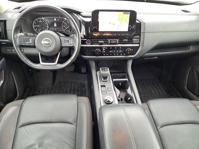 2022 Nissan Pathfinder SL 4WD
