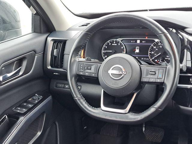 2022 Nissan Pathfinder SL 4WD