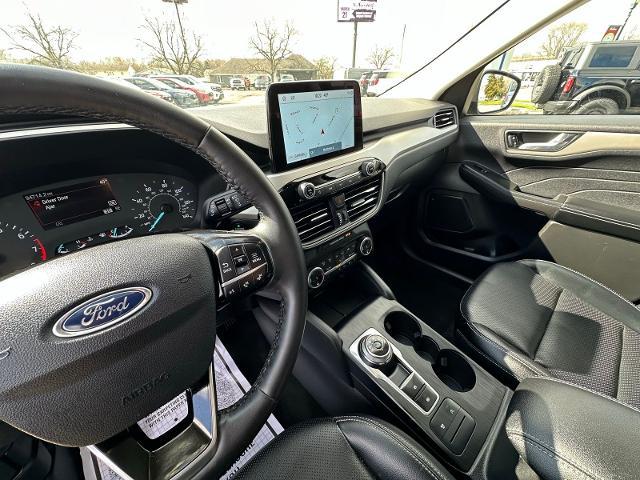 2022 Ford Escape SEL